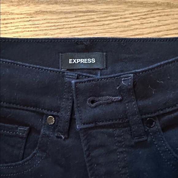 Express High Rise Skinny Jean - Size 2R - Picture 4 of 6